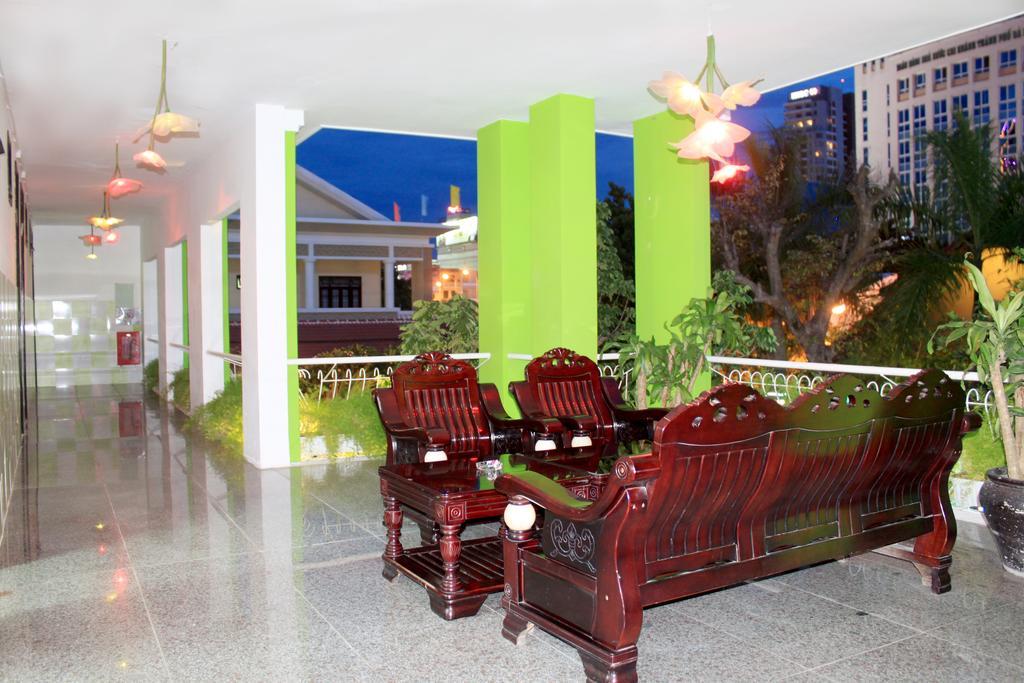 Ngoi Nha Xanh Hotel Da Nang Luaran gambar