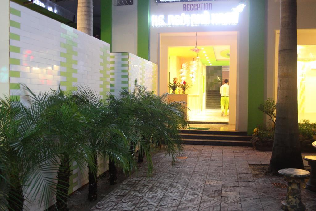 Ngoi Nha Xanh Hotel Da Nang Luaran gambar