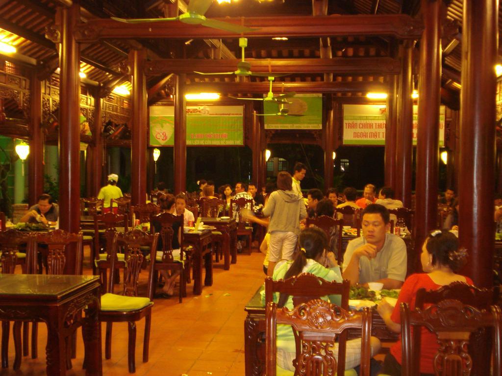 Ngoi Nha Xanh Hotel Da Nang Luaran gambar