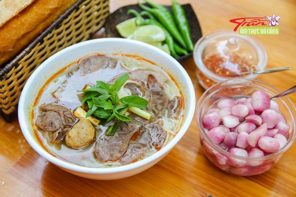 Ngoi Nha Xanh Hotel Da Nang Luaran gambar