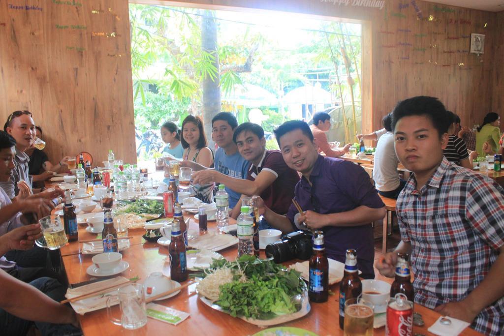 Ngoi Nha Xanh Hotel Da Nang Luaran gambar